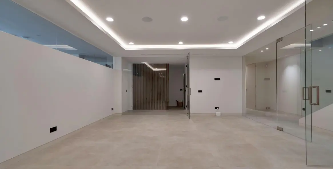 Venta de villa independiente en Los Naranjos 47