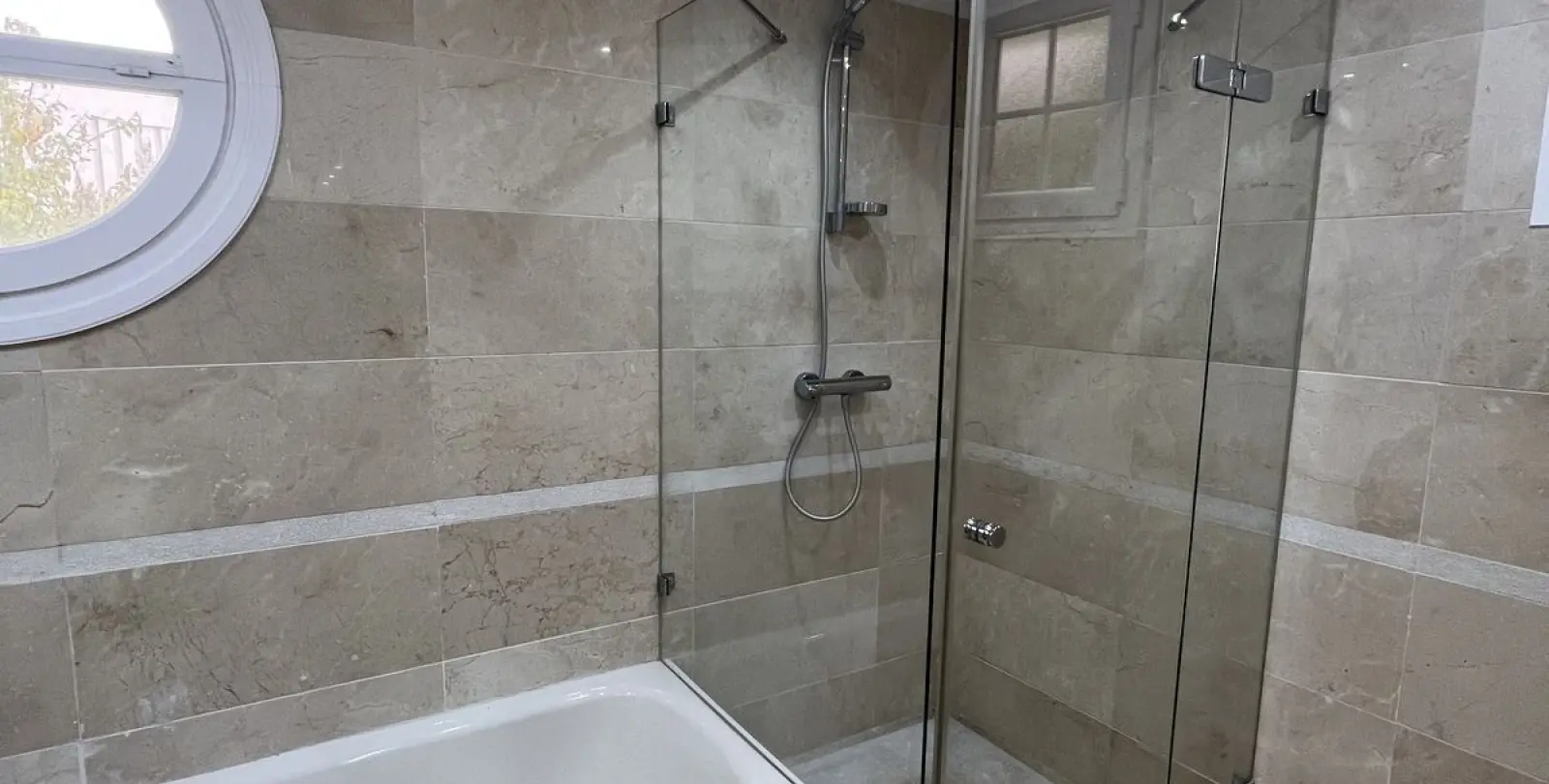 Venta de villa independiente en Nueva Andalucía 33