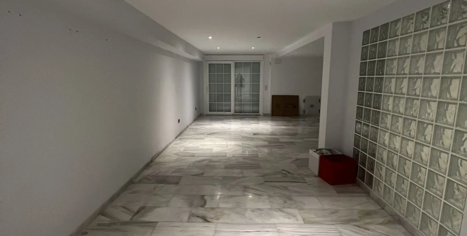 Venta de villa independiente en Nueva Andalucía 41