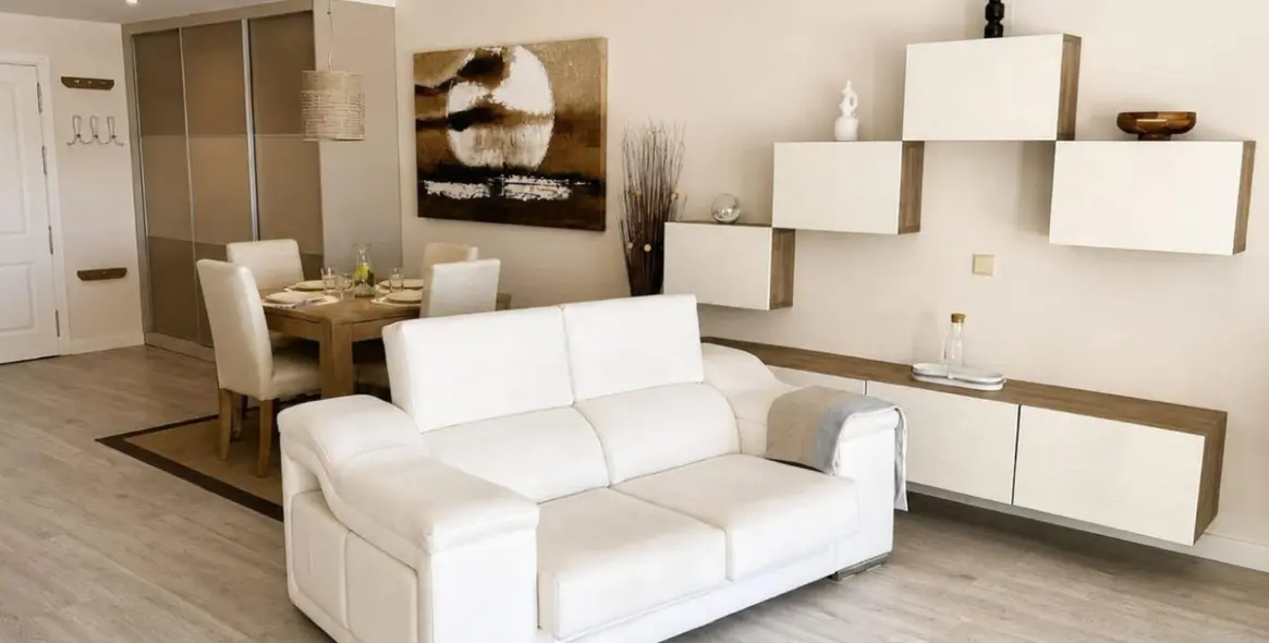 Short-term rent of studio in Nagüeles 4