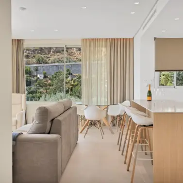 Long-term rent of ground floor apartment in Ojen pueblo