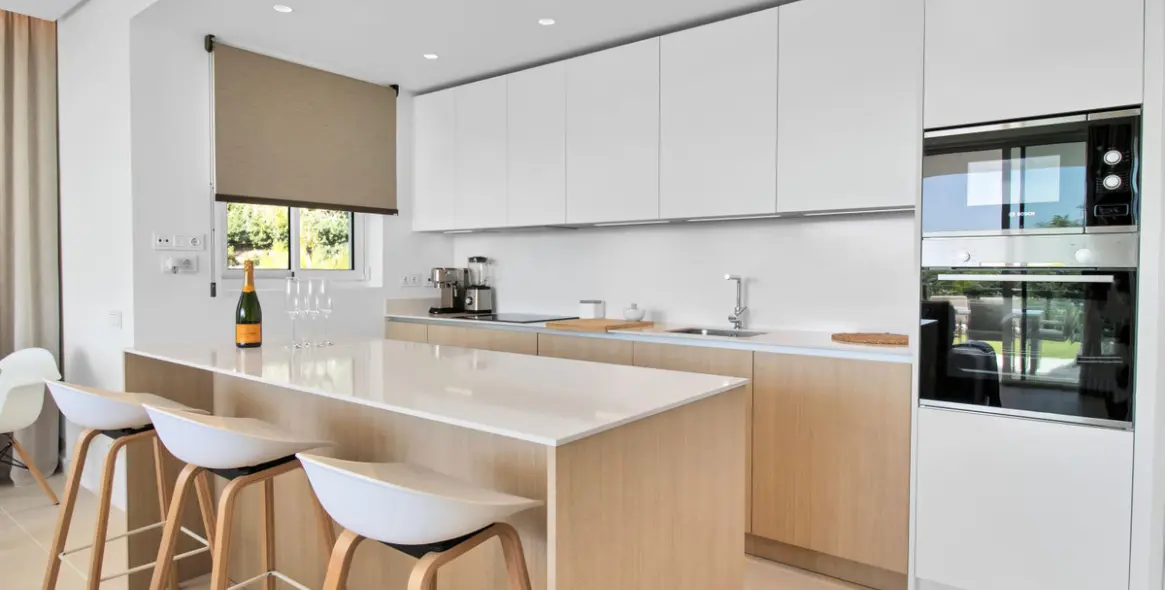 Long-term rent of ground floor apartment in Ojen pueblo 9