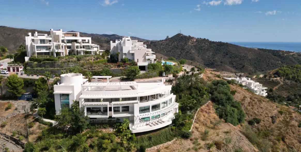 Long-term rent of ground floor apartment in Ojen pueblo 14