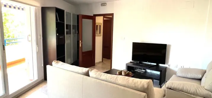 Long-term rent of middle floor apartment in Marbella 1