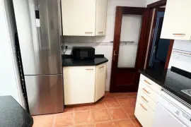 Image 4 thumb