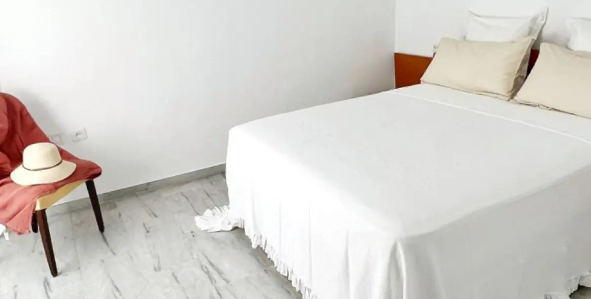 Alquiler a largo plazo de apartamento en planta media en Marbella 8
