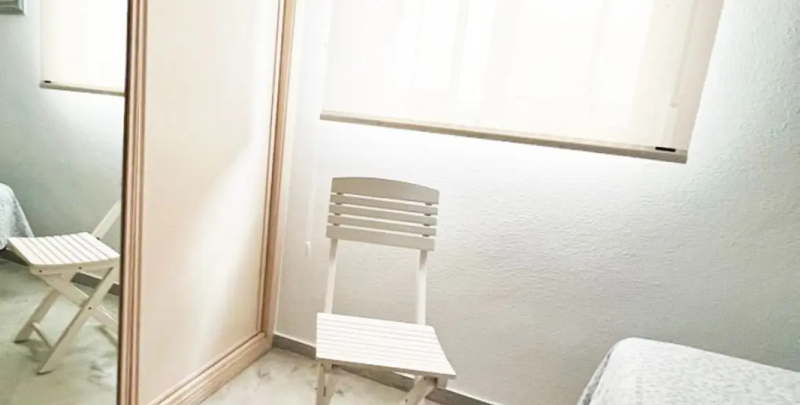 Alquiler a largo plazo de apartamento en planta media en Marbella 12