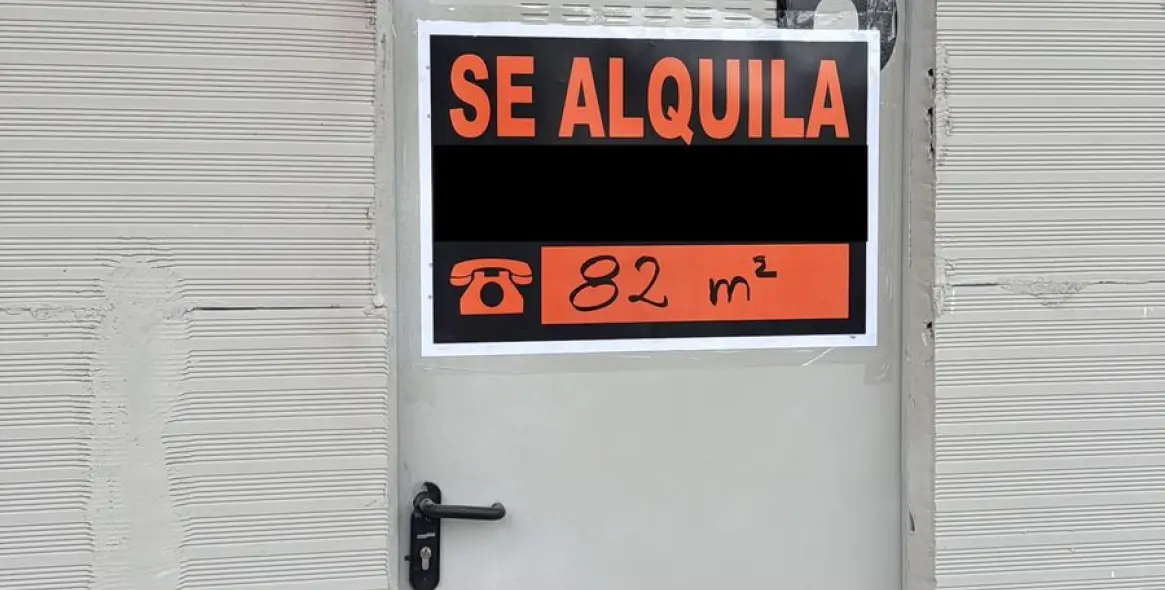Alquiler a largo plazo de local comercial en San Pedro de Alcántara 7