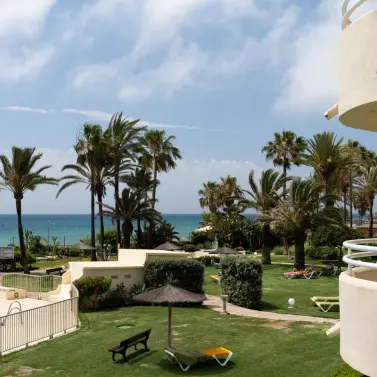 Venta de apartamento en planta media en La Cala de Mijas