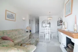 Image 6 thumb