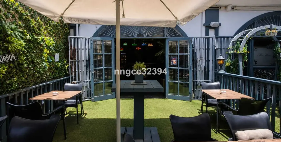 Venta de bar en New Golden Mile 8