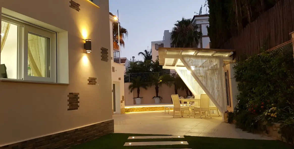 Alquiler a largo plazo de villa independiente en San Pedro de Alcántara 14