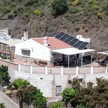 Venta de villa independiente en Sayalonga