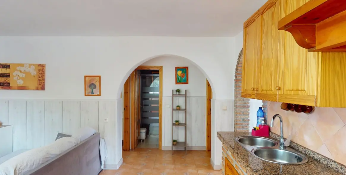 Venta de villa independiente en Sayalonga 17