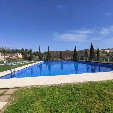 Venta de casa pareada en Las Lagunas