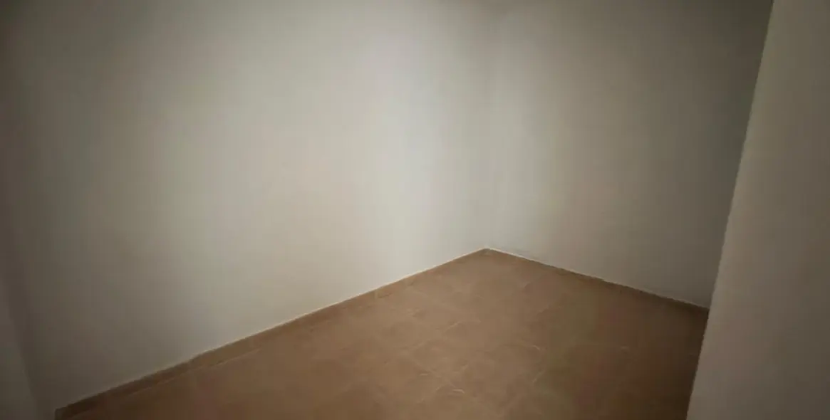 Venta de casa pareada en Las Lagunas 20