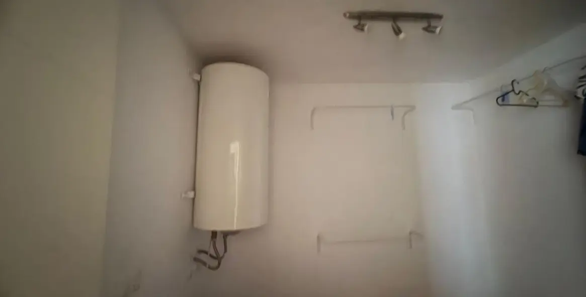 Venta de casa pareada en Las Lagunas 21