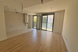 Image 6 thumb
