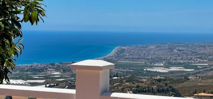 Venta de villa independiente en Arenas 1