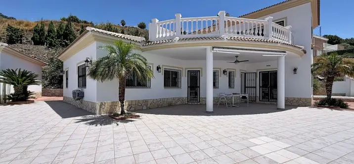 Venta de villa independiente en Arenas 2