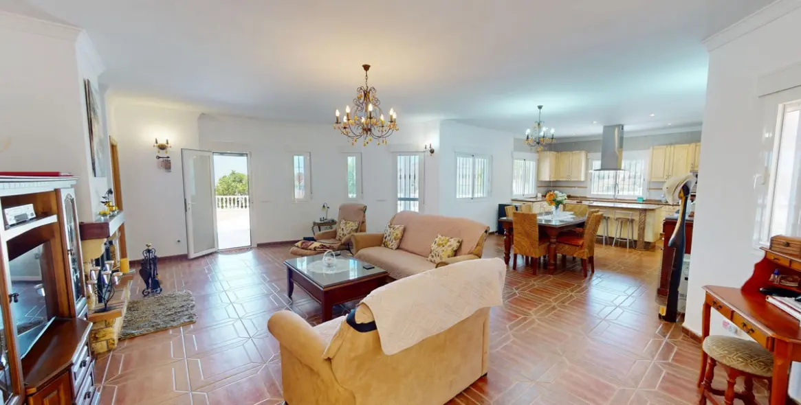 Venta de villa independiente en Arenas 6