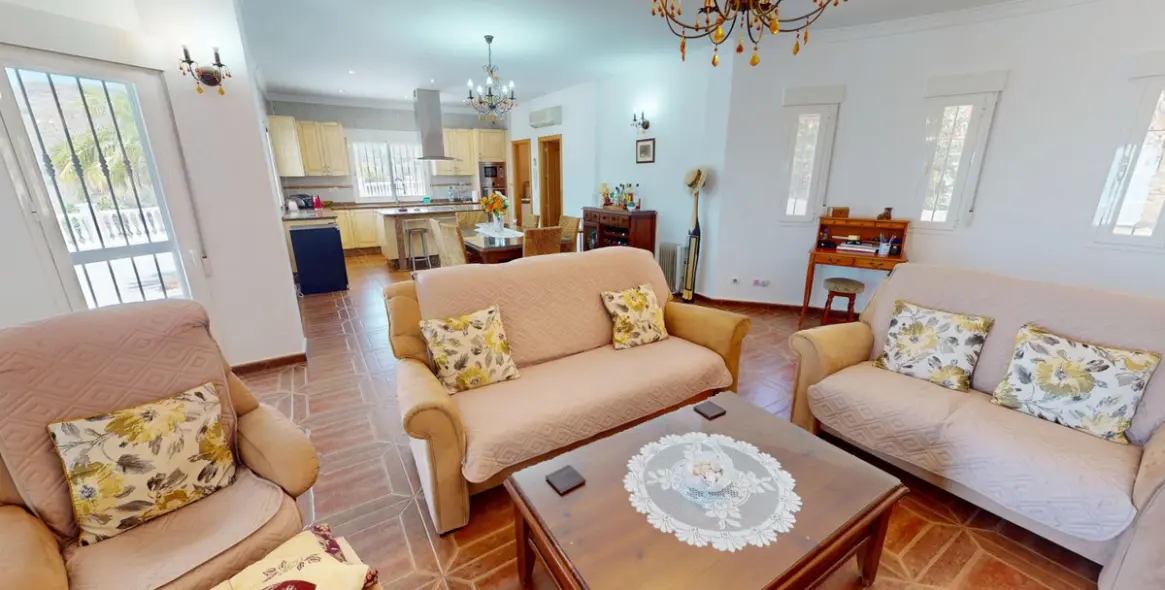 Venta de villa independiente en Arenas 21