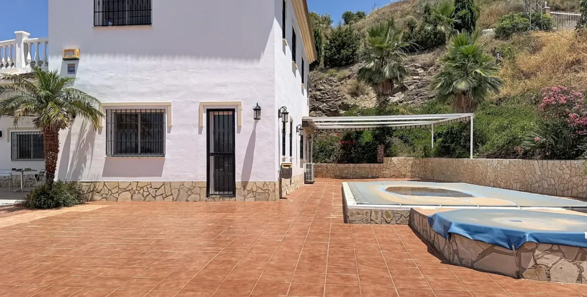 Venta de villa independiente en Arenas 38