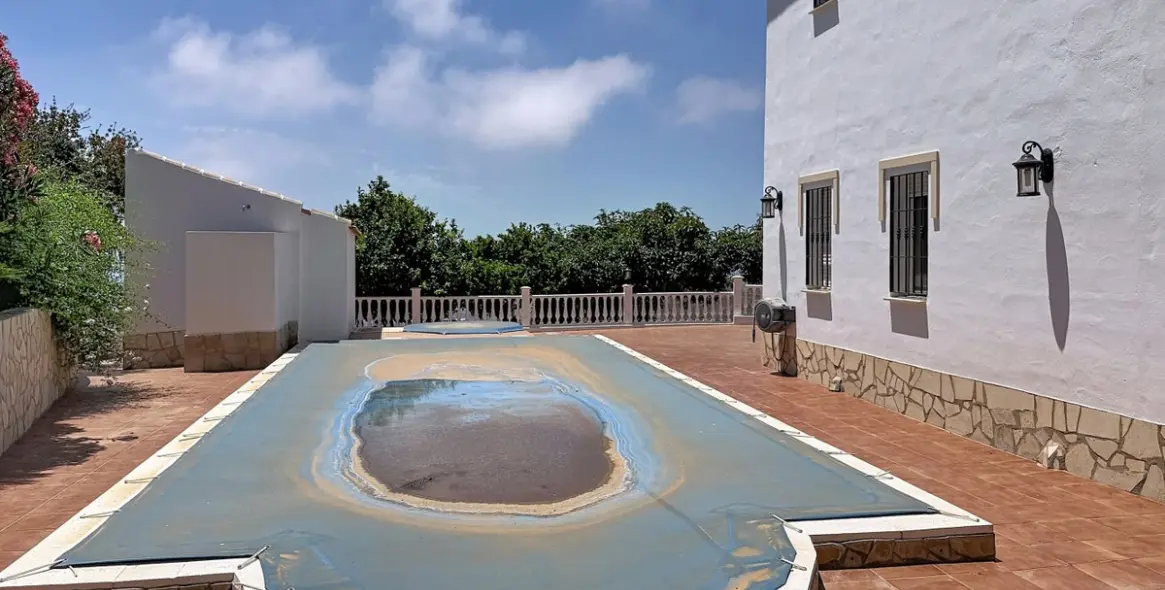 Venta de villa independiente en Arenas 39