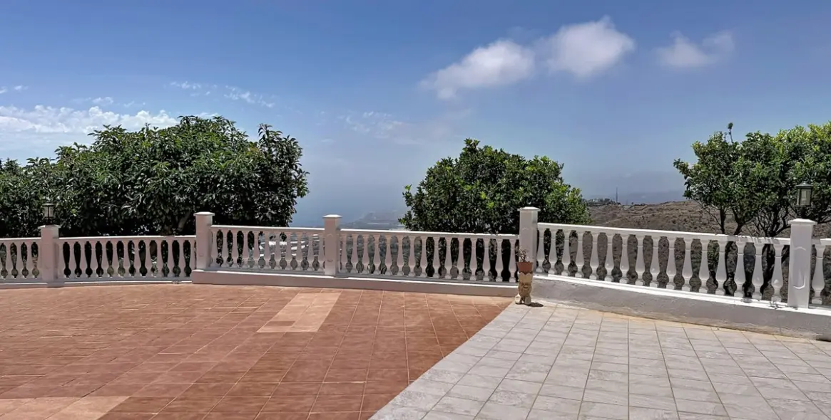 Venta de villa independiente en Arenas 40