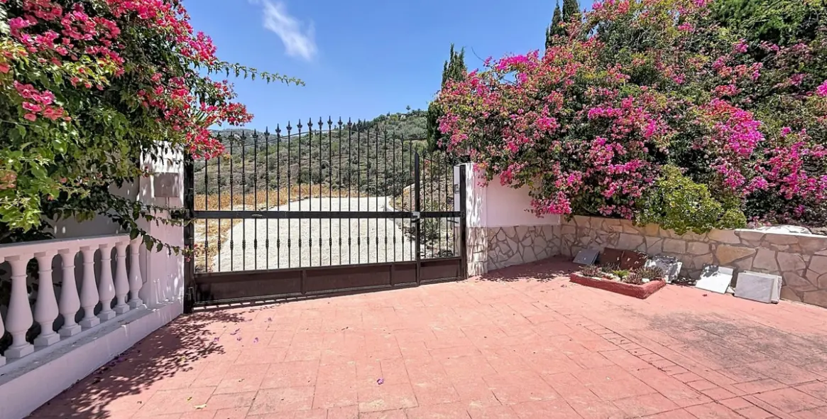 Venta de villa independiente en Arenas 44