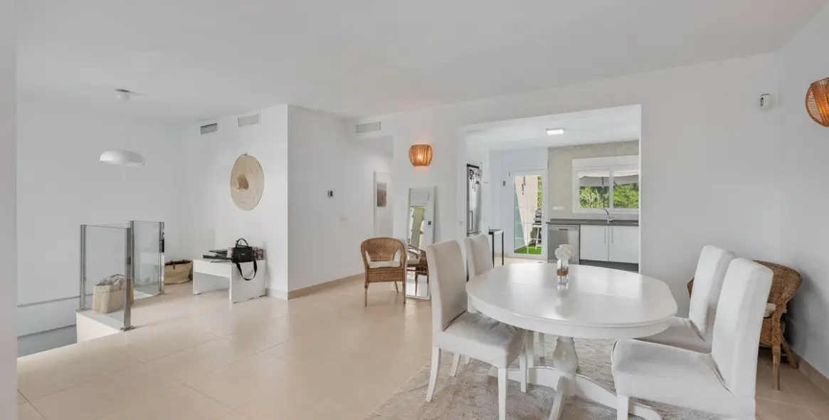 Venta de villa independiente en Marbella 18