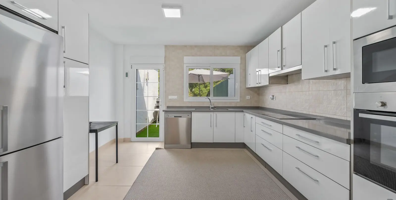 Sale of semi-detached house in Hacienda Las Chapas 3