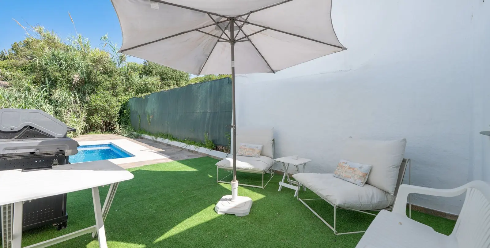 Sale of semi-detached house in Hacienda Las Chapas 5
