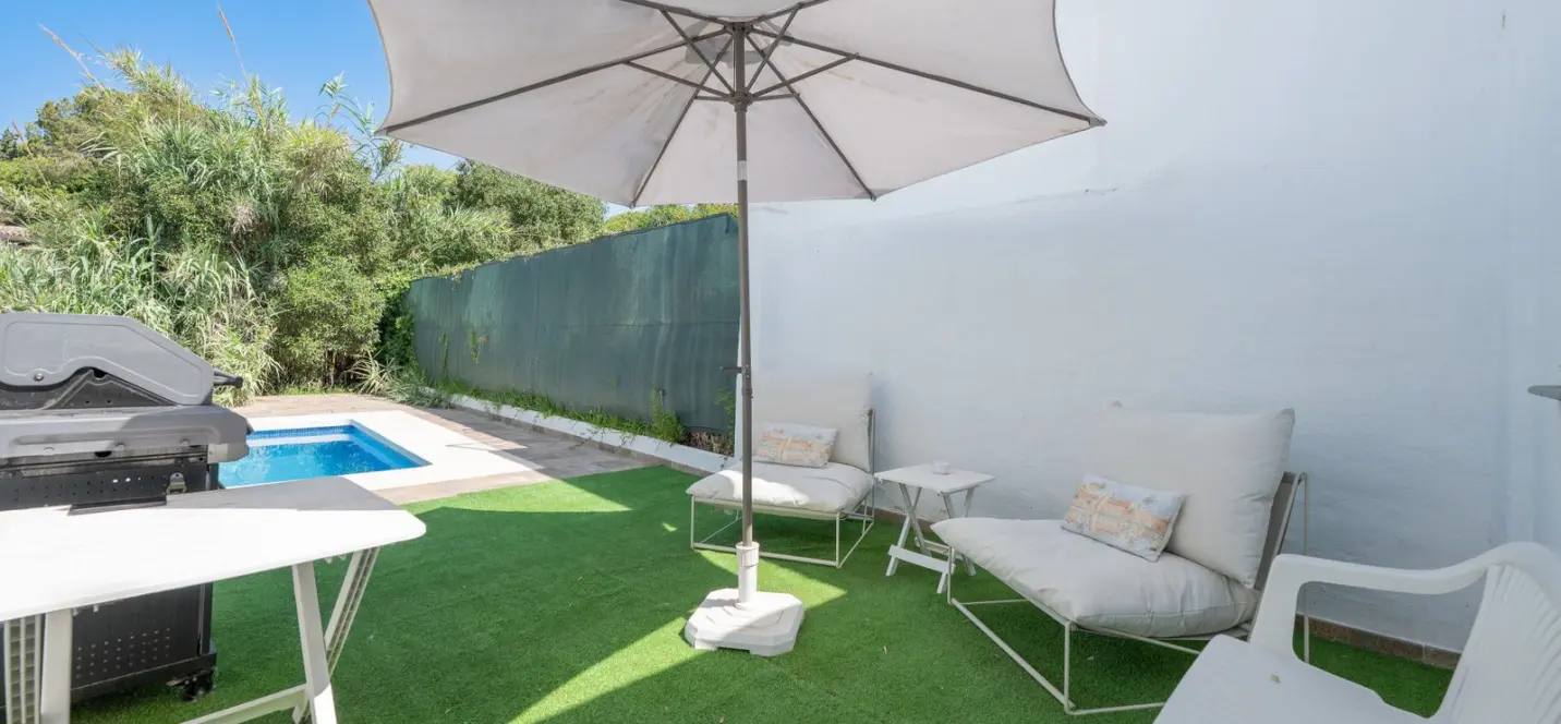 Venta de casa pareada en Hacienda Las Chapas 4