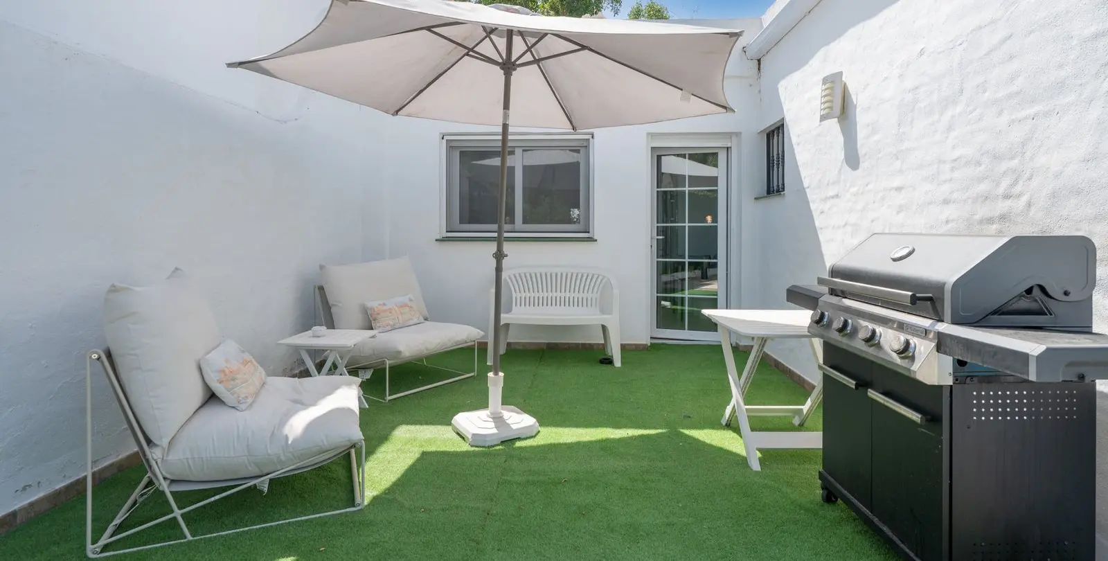 Sale of semi-detached house in Hacienda Las Chapas 6