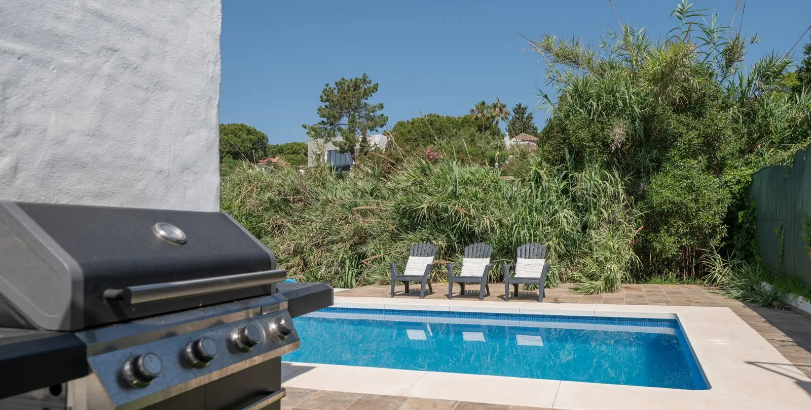 Sale of semi-detached house in Hacienda Las Chapas 30