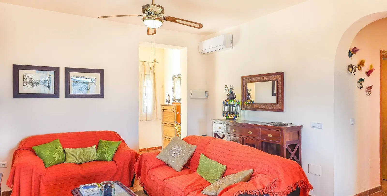 Venta de villa independiente en Arenas 11