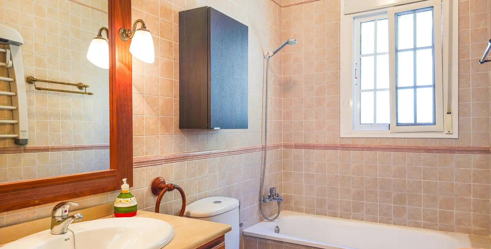 Venta de villa independiente en Arenas 32