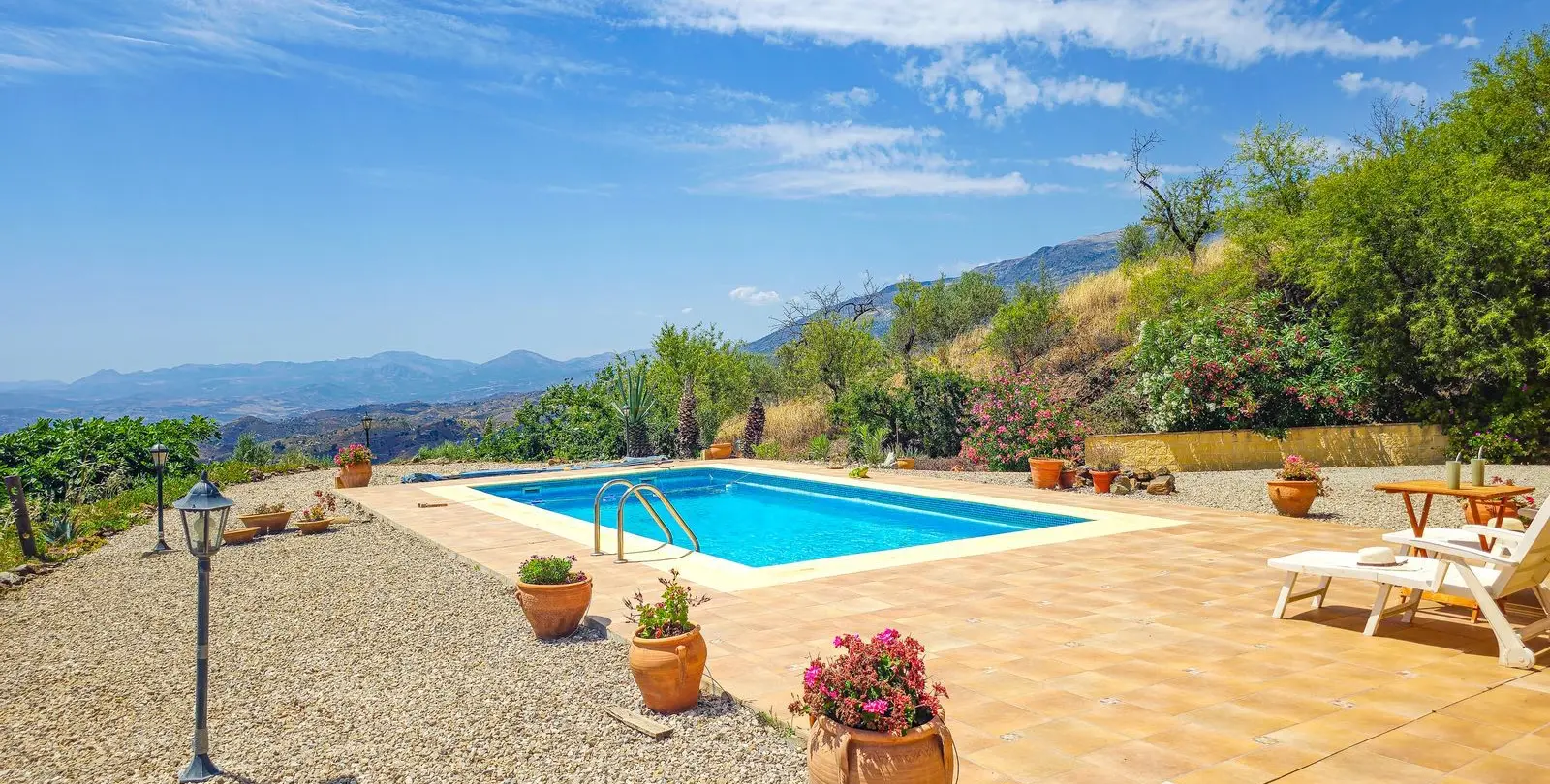Venta de villa independiente en Arenas 42