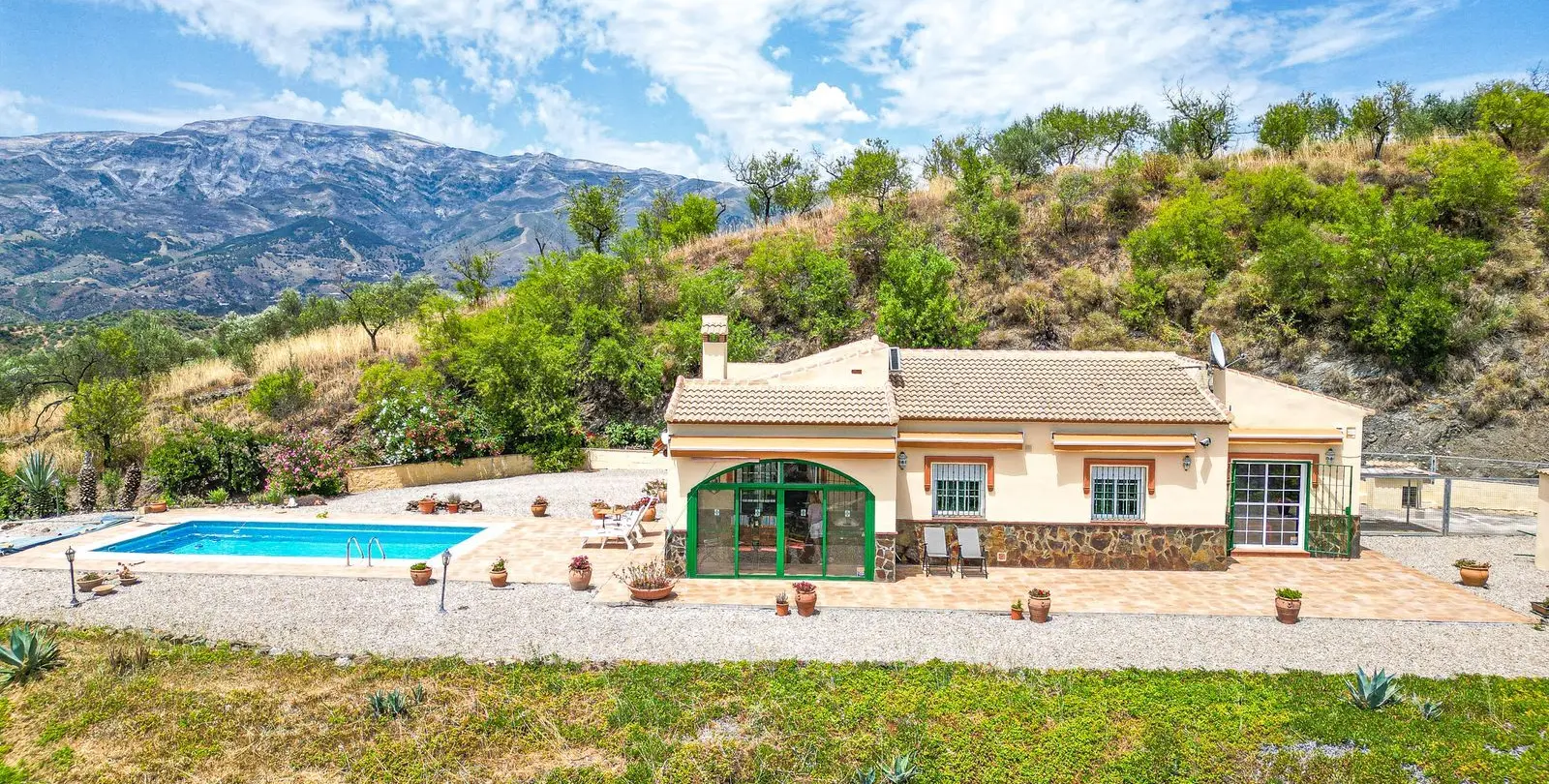 Venta de villa independiente en Arenas 60