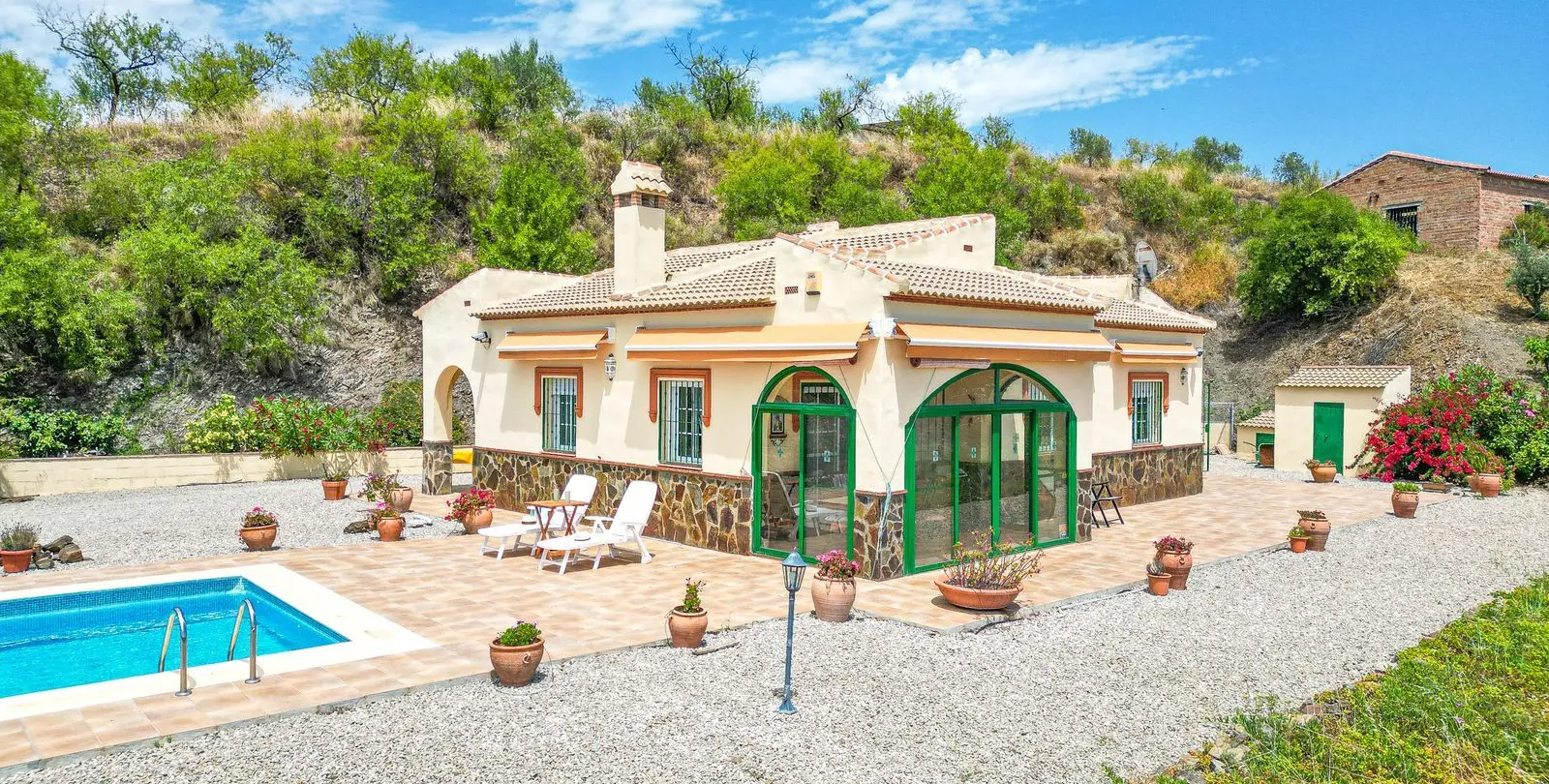 Venta de villa independiente en Arenas 63