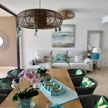 Alquiler a largo plazo de apartamento en planta media en Marbella