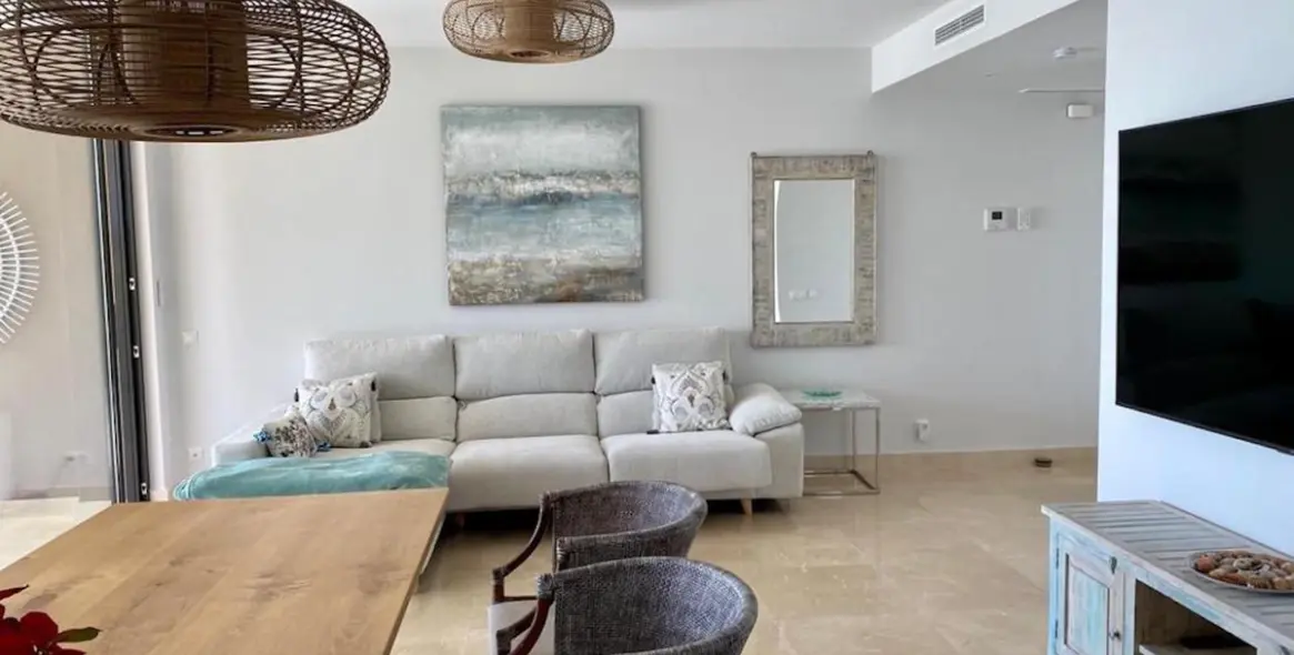 Alquiler a largo plazo de apartamento en planta media en Marbella 4