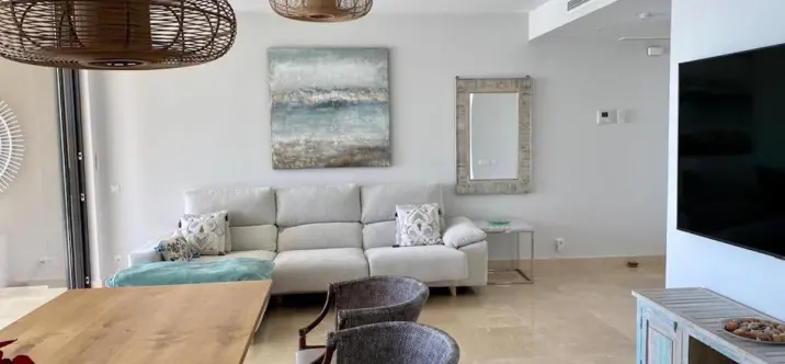 Alquiler a largo plazo de apartamento en planta media en Marbella 3
