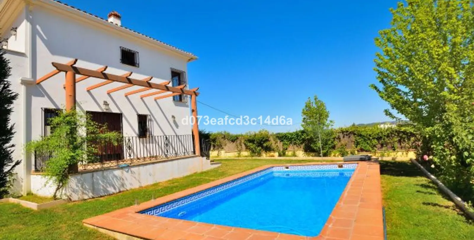 Sale of detached villa in Ronda 1