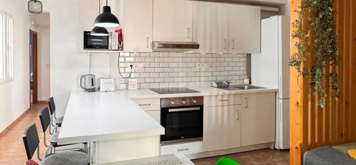 Sale of ground floor apartment in Málaga 2