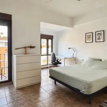 Sale of ground floor apartment in Málaga