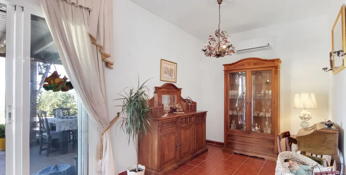 Venta de finca - cortijo en Guaro 9
