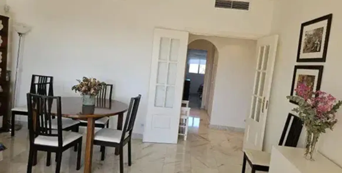 Sale of middle floor apartment in Mijas Costa 5