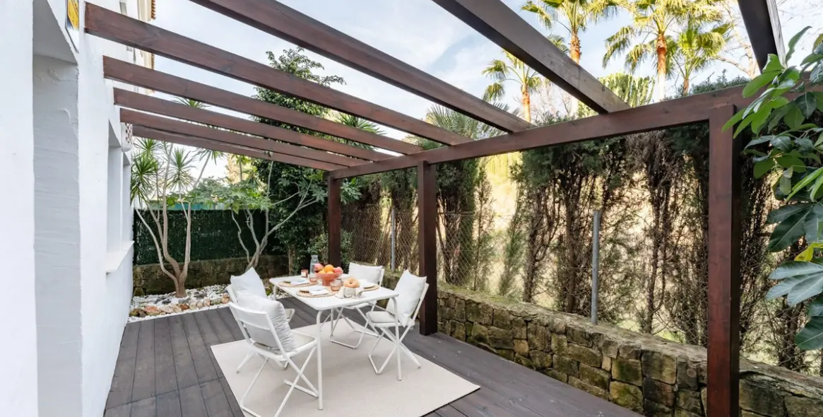 Sale of ground floor apartment in Estepona 31
